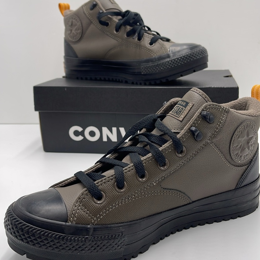 Converse Men’s High-Top Boots in Olive Green and Black with Orange Pull-Tab - Picture 14 of 16